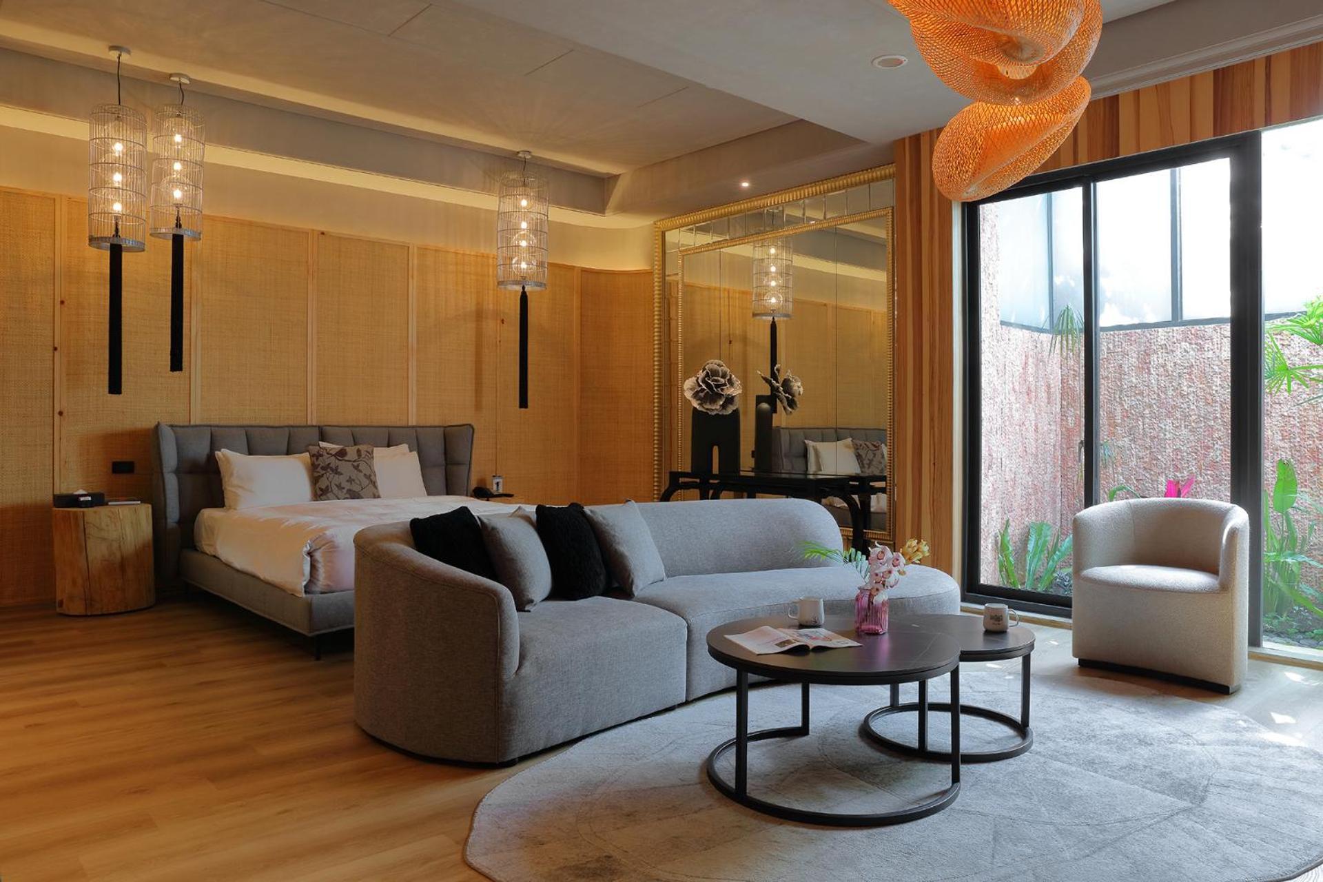 Mulan Motel Taichung Exterior photo