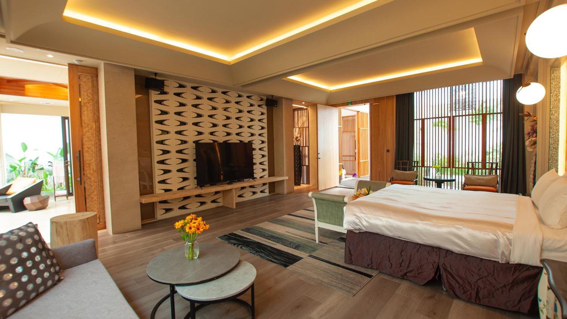 Mulan Motel Taichung Exterior photo